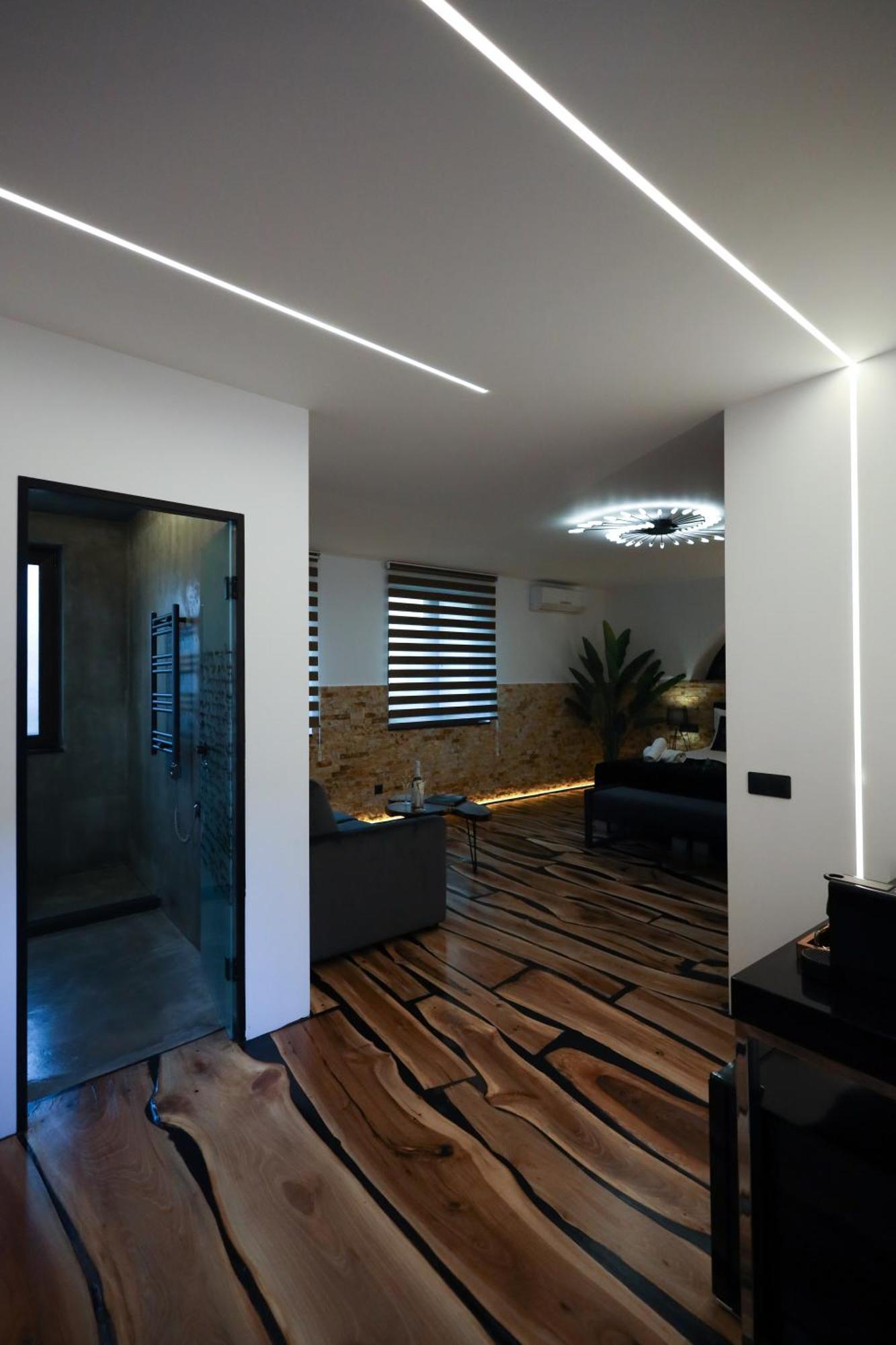 Demiani House Apartment Sibiu Bagian luar foto